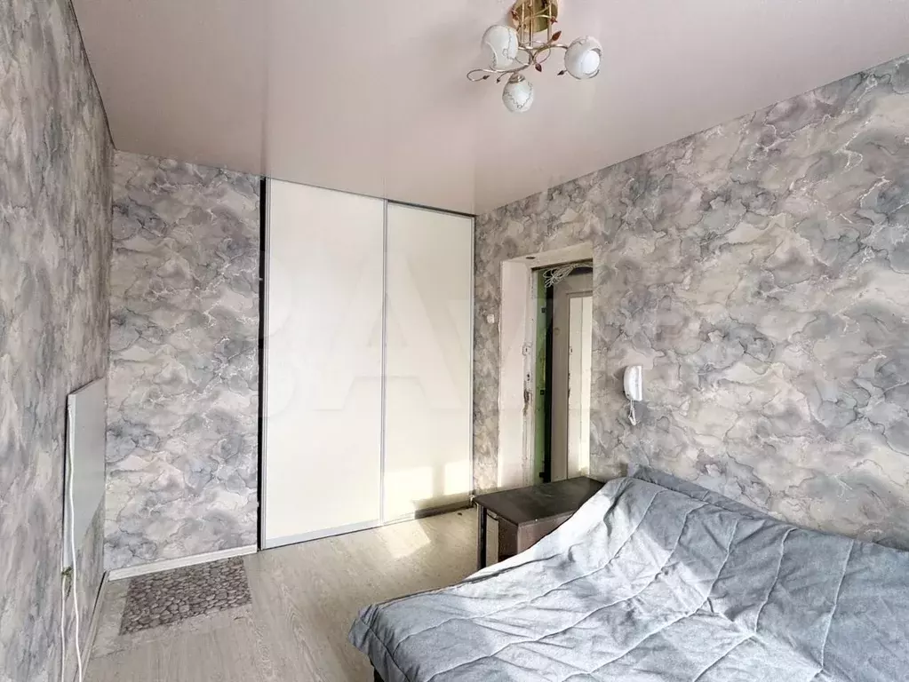 Комната 12 м в 4-к., 9/9 эт. - Фото 1