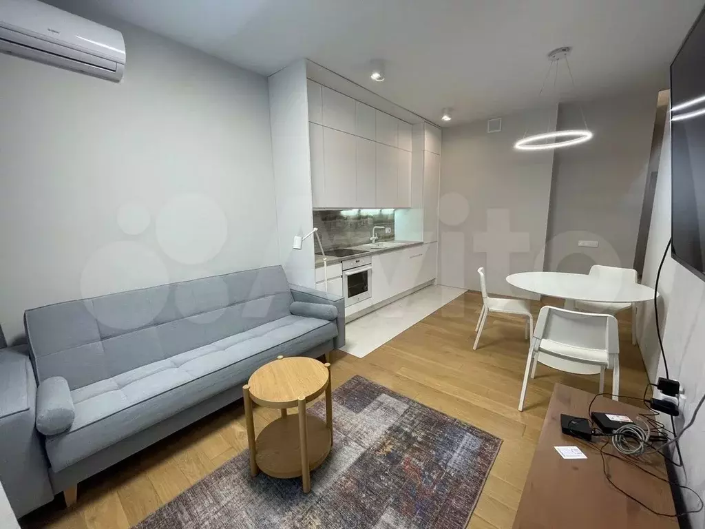 1-к. квартира, 50 м, 3/9 эт. - Фото 1