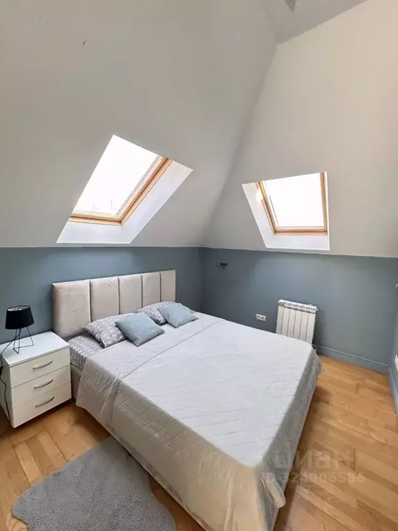 Дом в Краснодарский край, Краснодар пл. Главная городская (300 м) - Фото 2