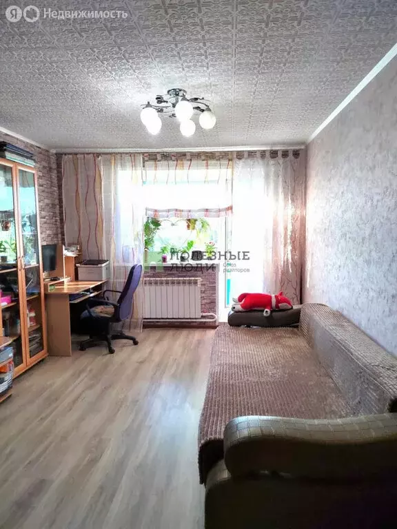 3-комнатная квартира: Кызыл, улица Кечил-Оола, 18 (59 м) - Фото 1