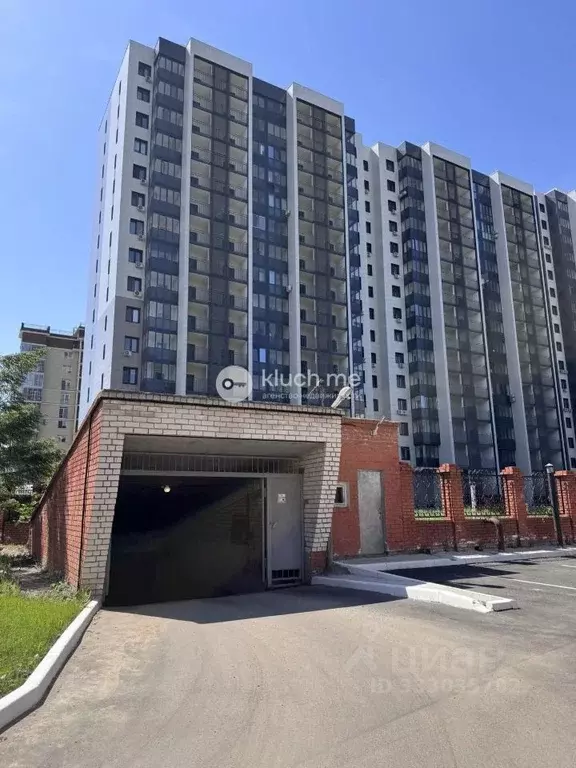 Гараж в Татарстан, Казань ул. Зинина, 20 (18 м) - Фото 1