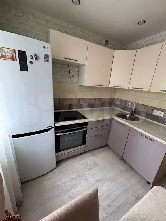 3-к. квартира, 59 м, 1/5 эт. - Фото 1