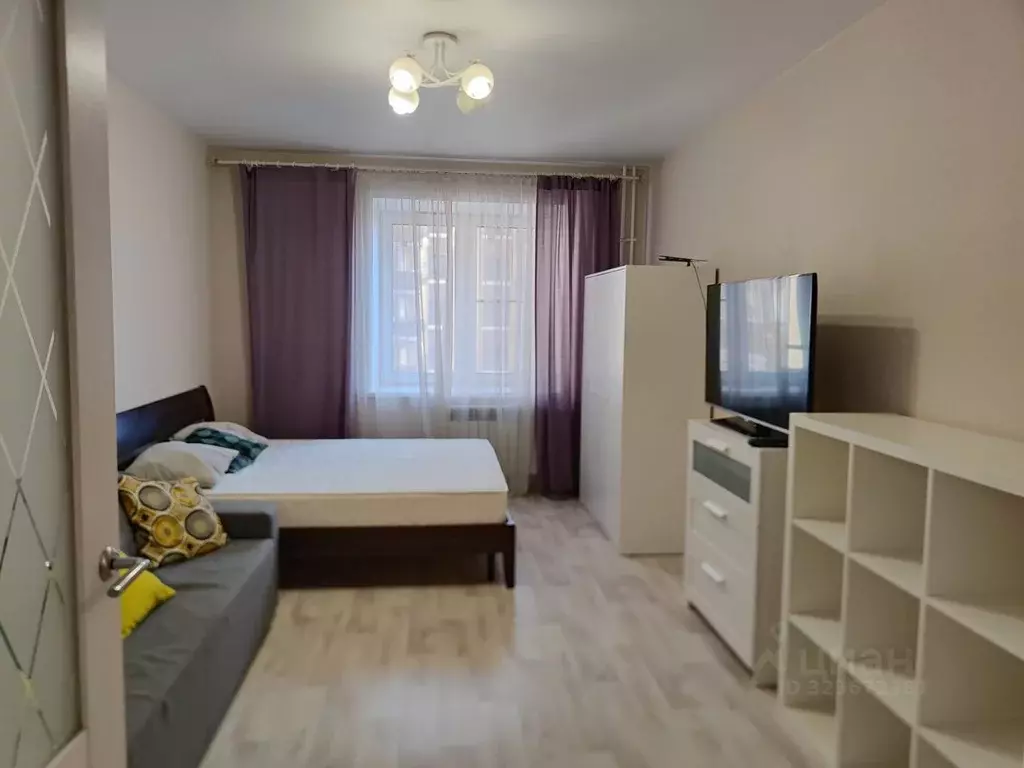 1-к кв. Красноярский край, Красноярск Парусная ул., 5 (46.2 м) - Фото 1