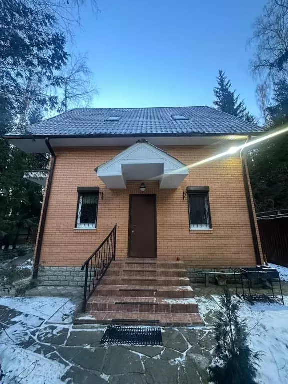 Дом в Московская область, Наро-Фоминский городской округ, д. ... - Фото 0
