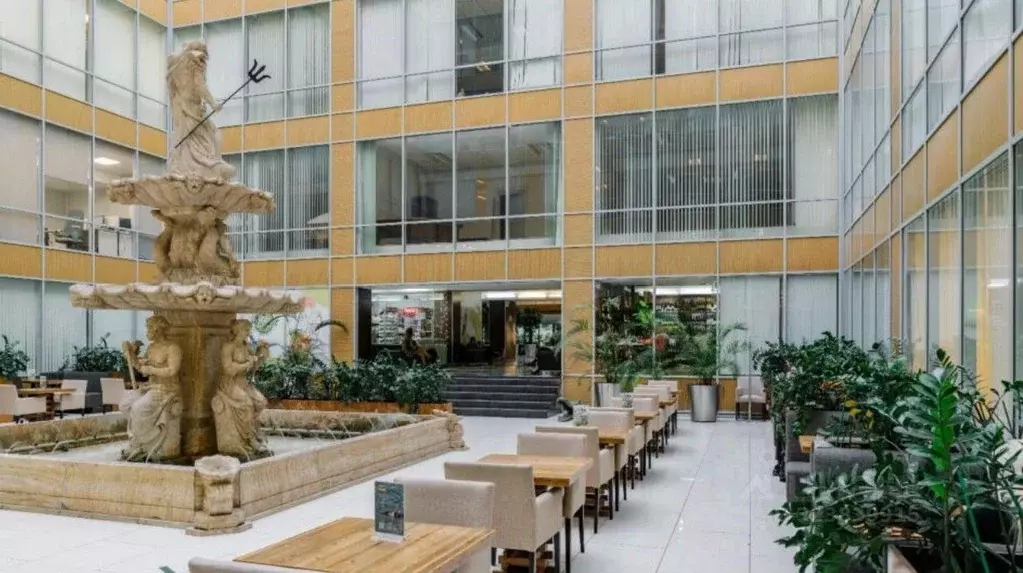 Торговая площадь в Москва Верейская ул., 17 (285 м) - Фото 2