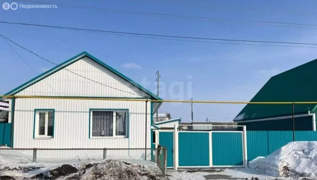 Дом в село Бердюжье, улица Чкалова (42.9 м) - Фото 1