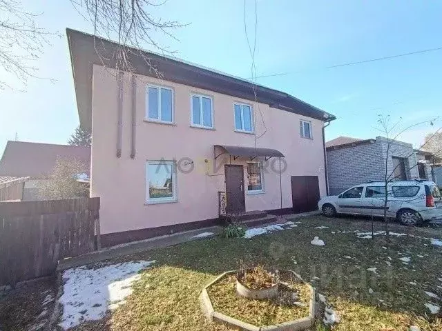 Дом в Алтайский край, Барнаул пер. Карева, 27 (200 м) - Фото 1