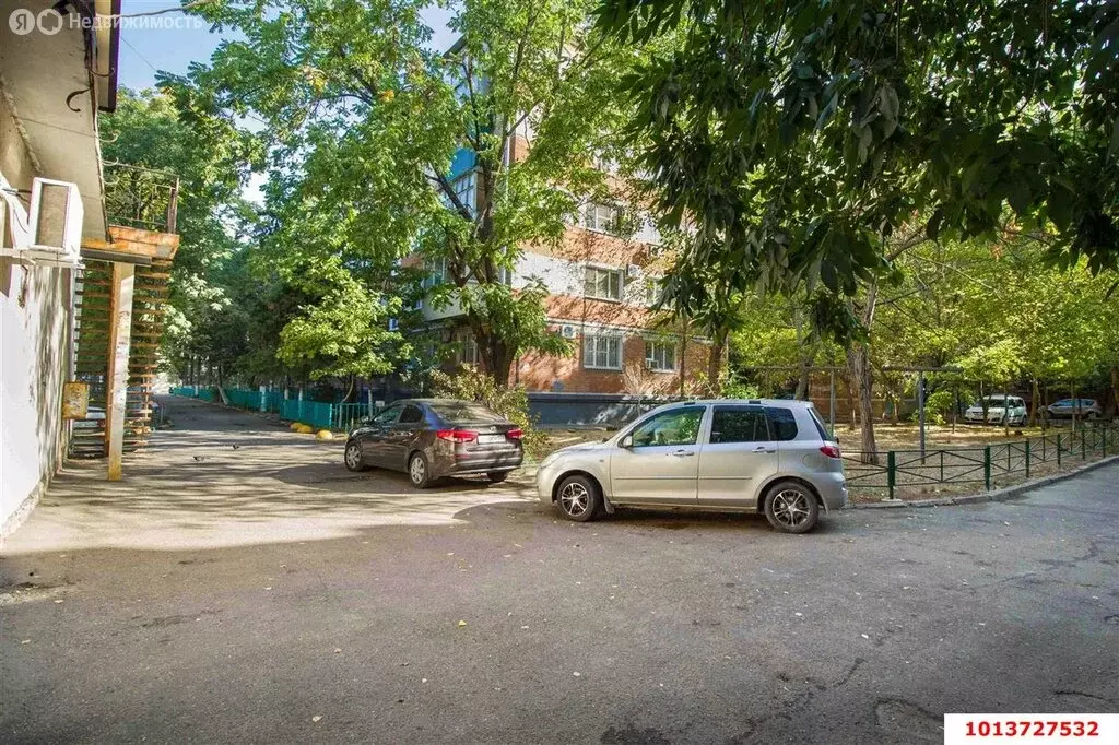 2-комнатная квартира: Краснодар, улица Красных Партизан, 567 (60.5 м) - Фото 1