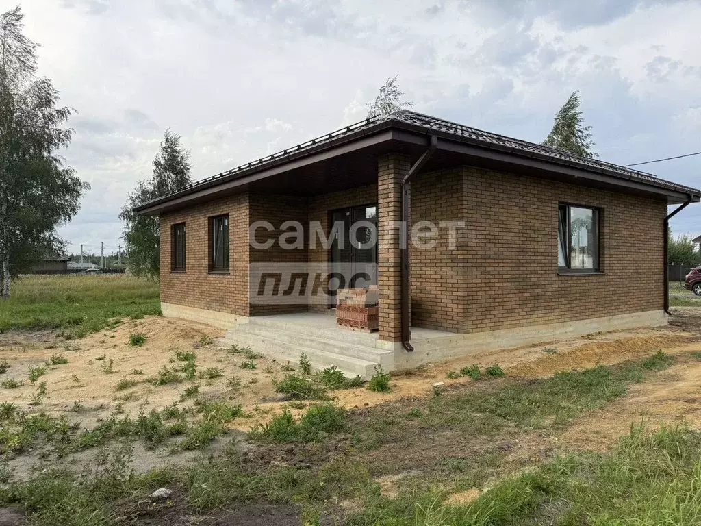 Дом в Липецкая область, Грязинский район, Плехановский сельсовет, с. ... - Фото 2