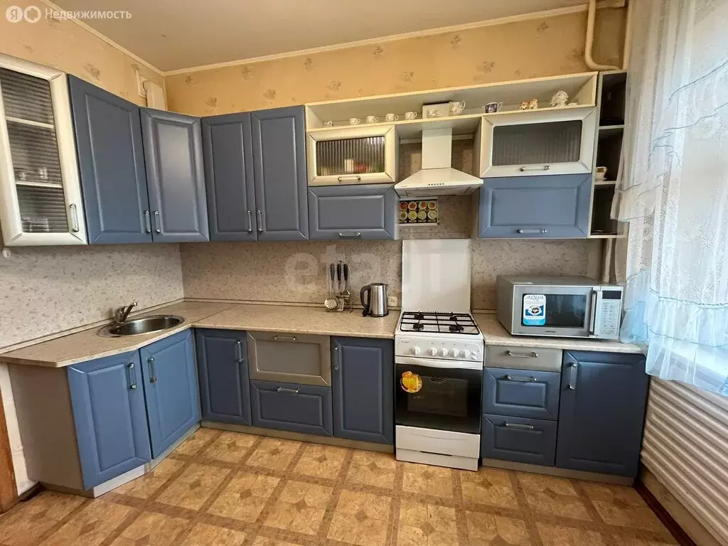 3-комнатная квартира: Усинск, Комсомольская улица, 15 (69.9 м) - Фото 2