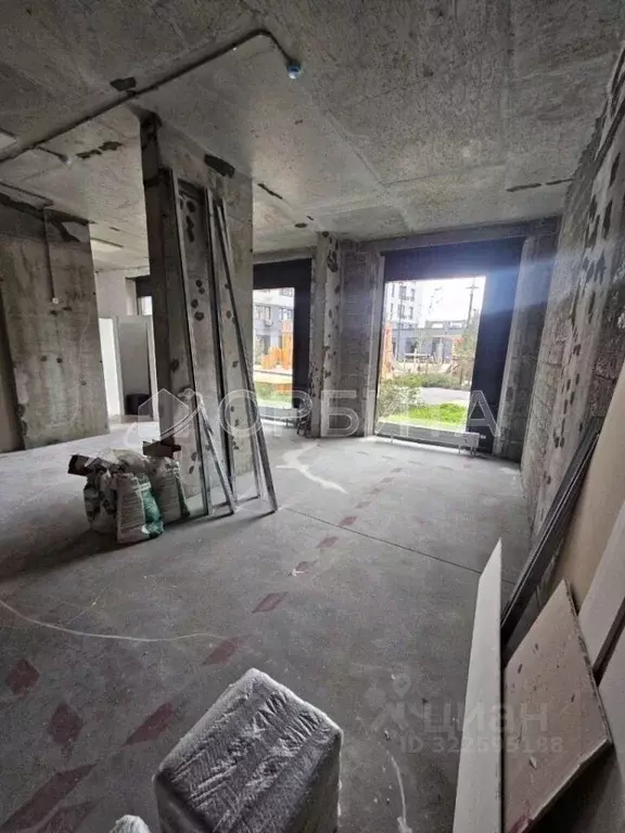 Помещение свободного назначения в Тюменская область, Тюмень ул. ... - Фото 2