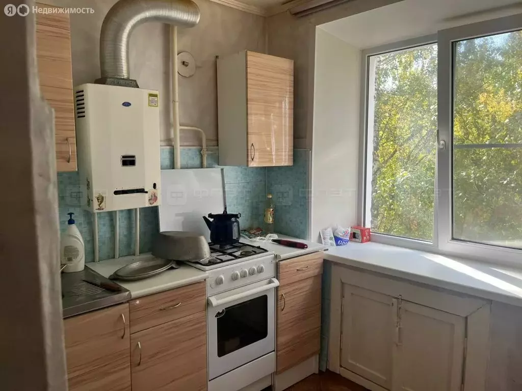 4-комнатная квартира: Казань, улица Химиков, 59 (59.6 м) - Фото 1