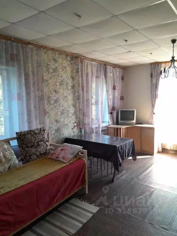 1-к кв. Тверская область, Осташков Тимофеевская ул., 38 (62.0 м) - Фото 0
