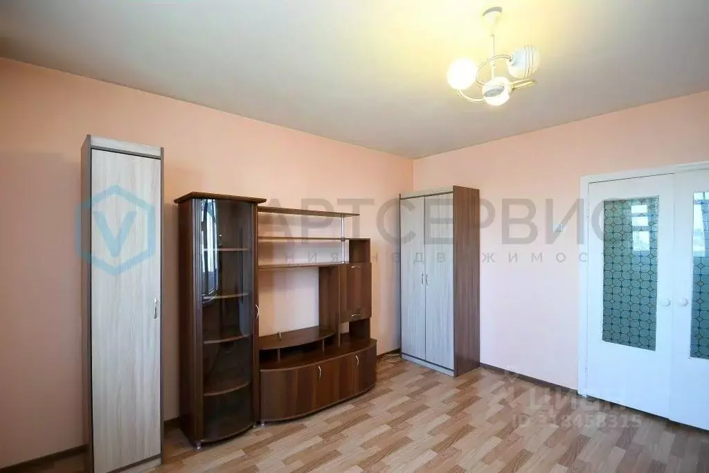 1-к кв. Омская область, Омск ул. Кирова, 12 (41.5 м) - Фото 0