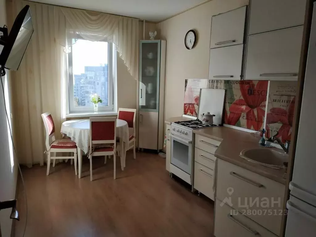 3-к кв. Татарстан, Казань ул. Юлиуса Фучика, 145 (64.8 м) - Фото 1