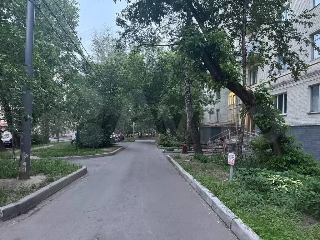Комната 15,6 м в 3-к., 1/8 эт. - Фото 1