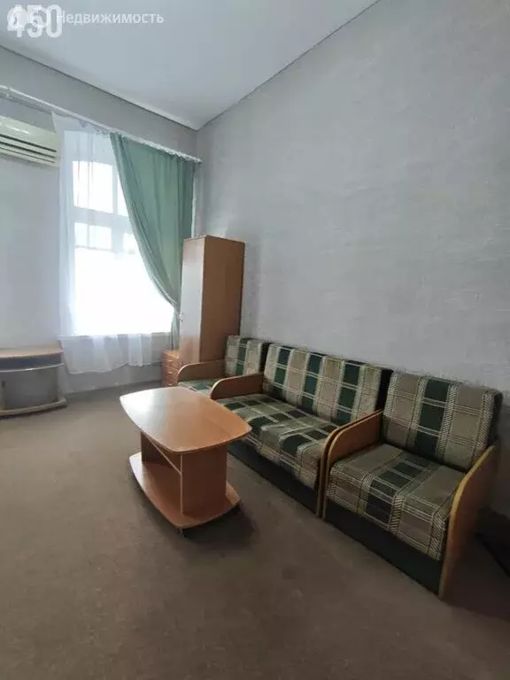 1-комнатная квартира: Феодосия, улица Победы, 12 (25 м) - Фото 1