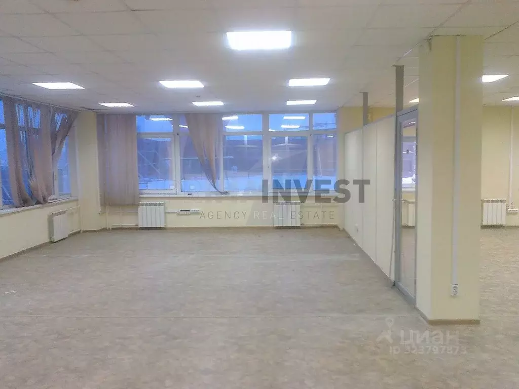 Торговая площадь в Челябинская область, Челябинск пл. МОПРа, 10 (25 м) - Фото 1