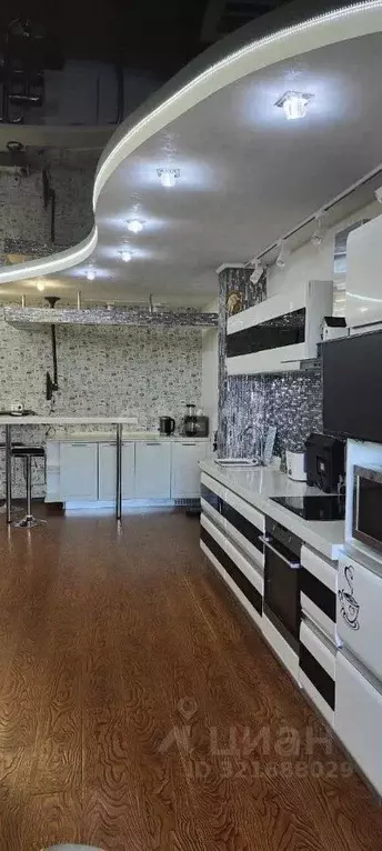 3-к кв. Забайкальский край, Чита ул. Шилова, 19 (92.0 м) - Фото 1