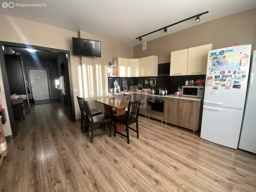 2-комнатная квартира: Стерлитамак, Набережная улица, 3/4 (77.3 м) - Фото 2