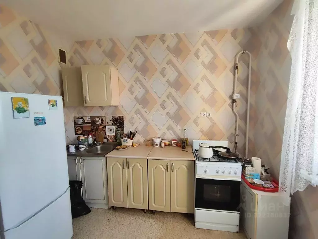 2-к кв. Самарская область, Сызрань Астраханская ул., 15А (53.1 м) - Фото 1
