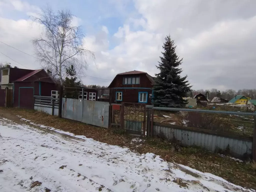 Дом в Иркутская область, Ангарский городской округ, пос. Стеклянка, ... - Фото 1