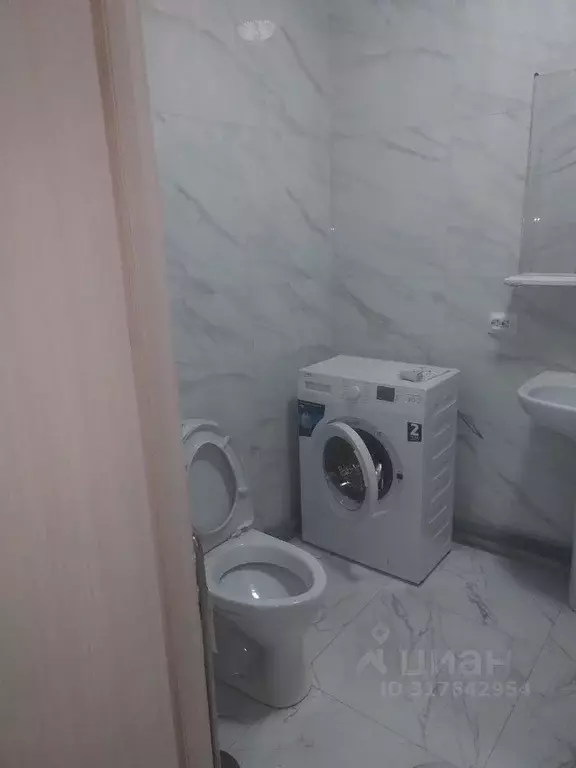 1-к кв. Воронежская область, Лиски ул. Коминтерна, 33 (35.0 м) - Фото 1
