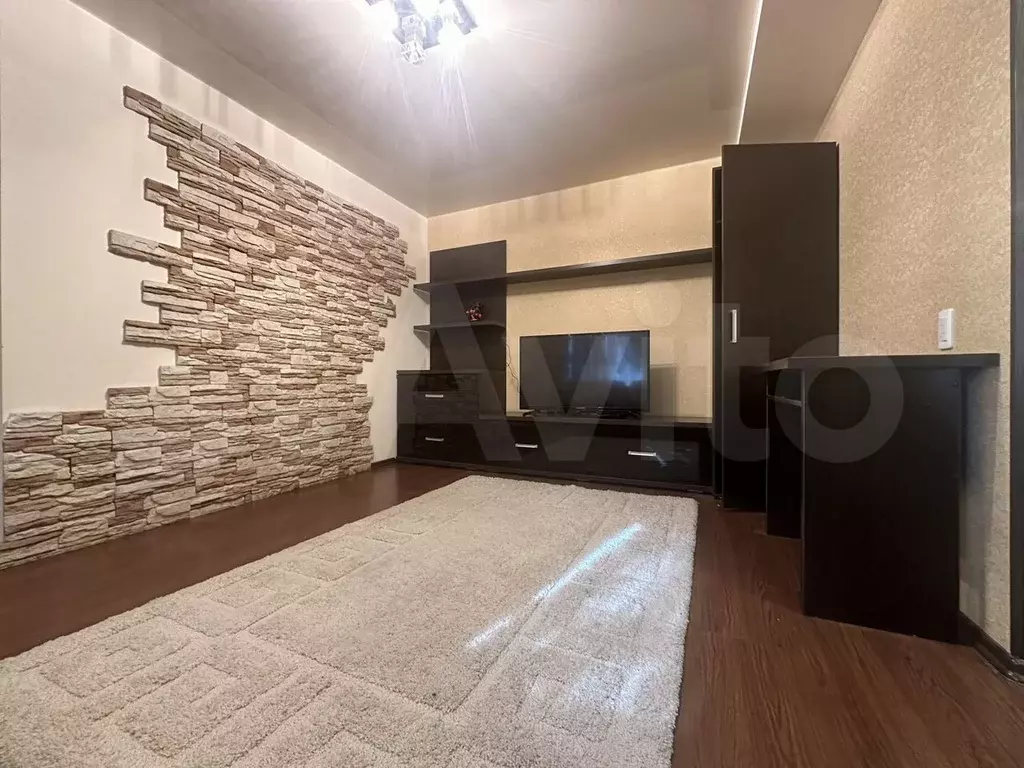 2-к. квартира, 50 м, 6/6 эт. - Фото 1