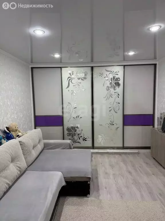 2-комнатная квартира: Бирск, Интернациональная улица, 122 (53.2 м) - Фото 2