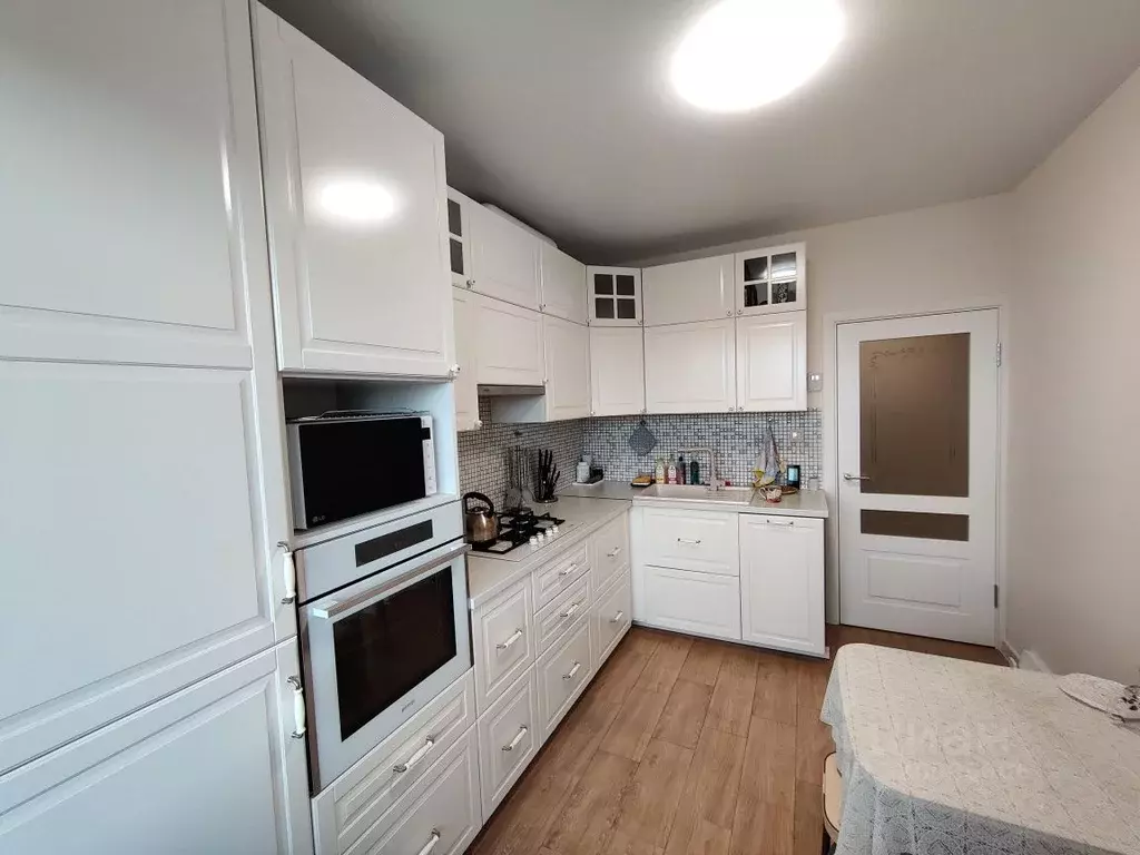 2-к кв. Владимирская область, Александров ул. Жулева, 1к1 (59.8 м) - Фото 2