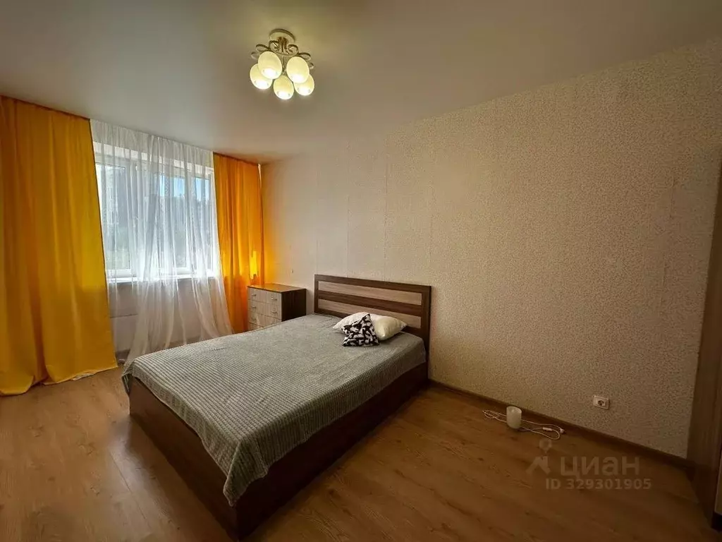 2-к кв. Татарстан, Казань ул. Зур Урам, 1Кк2 (70.0 м) - Фото 1