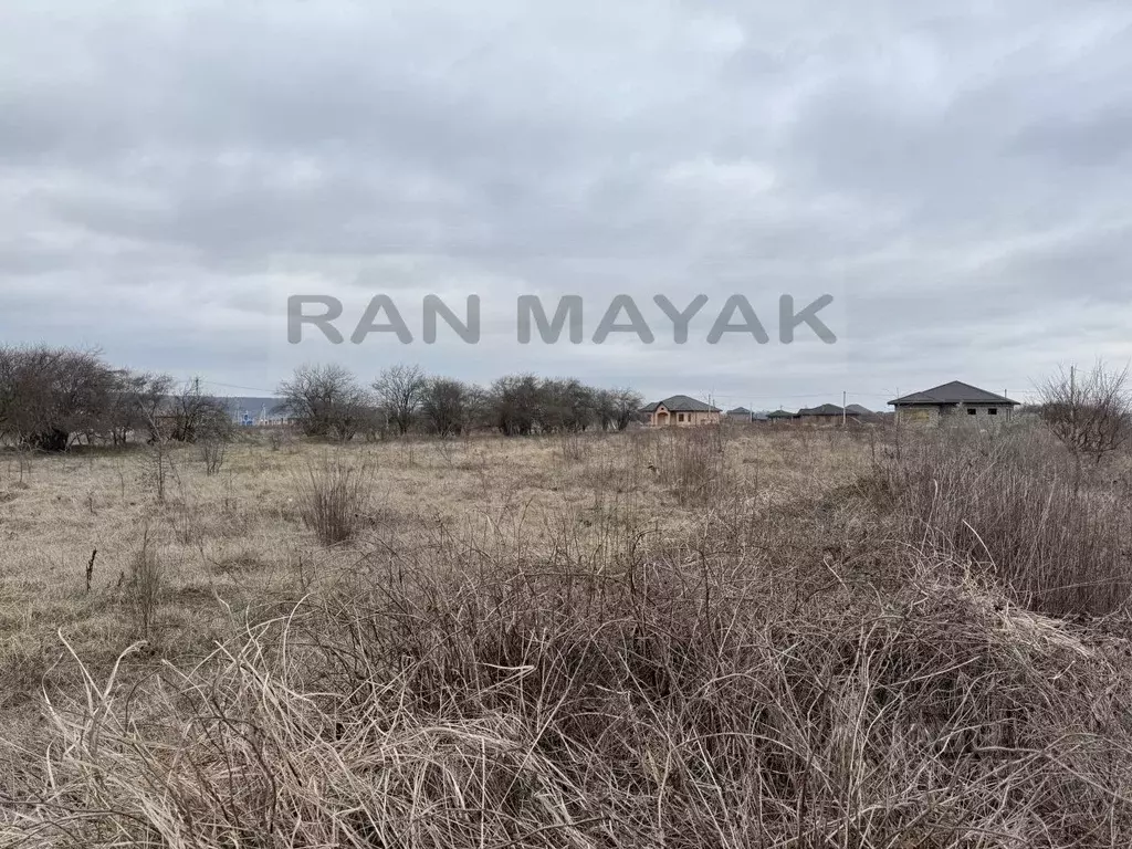Участок в Адыгея, Майкоп городской округ, Гавердовский хут. ул. Нурбия ... - Фото 0
