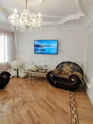 3-к. квартира, 90 м, 7/23 эт. - Фото 0