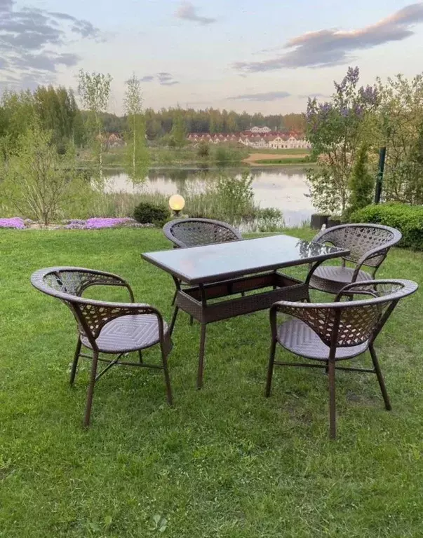 Таунхаус в Ленинградская область, Всеволожский район, Колтушское ... - Фото 1