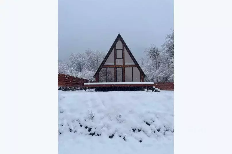 Дом в Карачаево-Черкесия, Теберда Карачаевский городской округ, ... - Фото 1