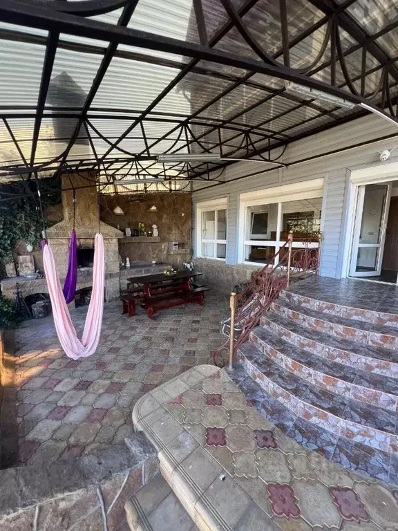 Дом в Ставропольский край, Кисловодск Черкасская ул., 8Б (450 м) - Фото 2