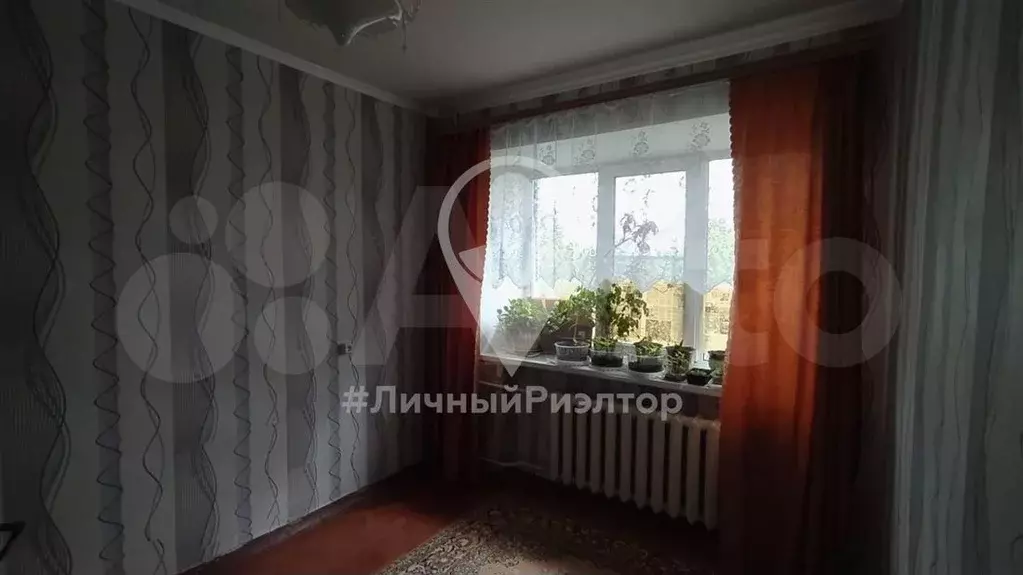 Комната 21 м в 2-к., 2/2 эт. - Фото 0