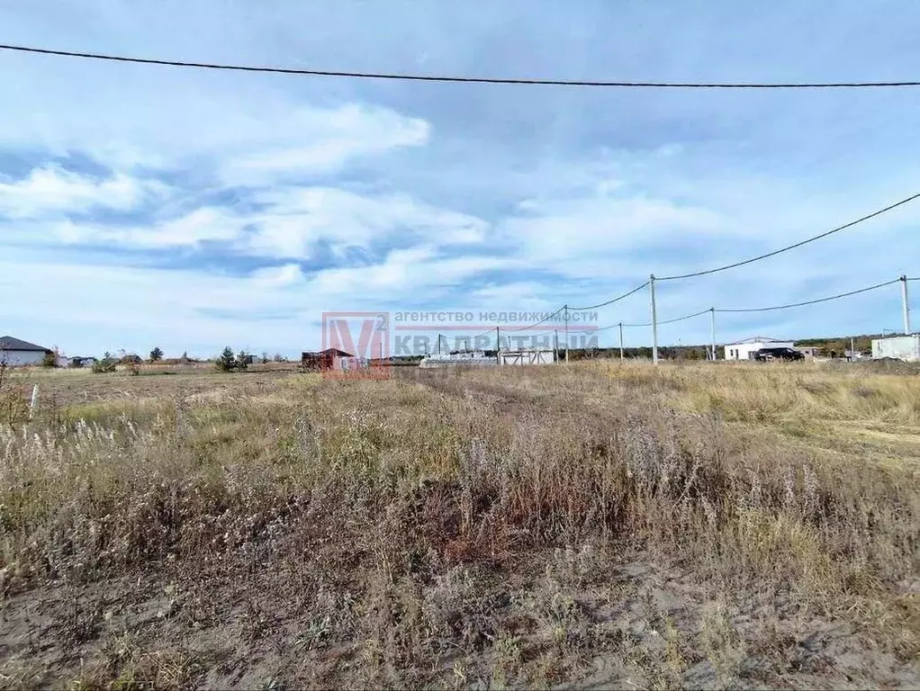 Участок в Белгородская область, Старооскольский городской округ, с. ... - Фото 1