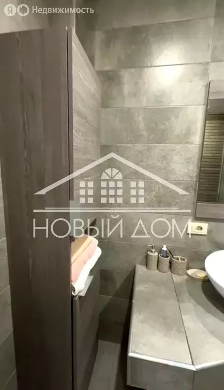 2-комнатная квартира: Нальчик, проспект Кулиева, 2Б (67 м) - Фото 0