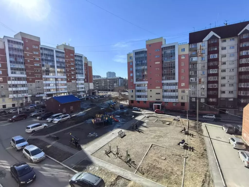 3-к кв. Иркутская область, Иркутск ул. Баумана, 216/3 (91.0 м) - Фото 1