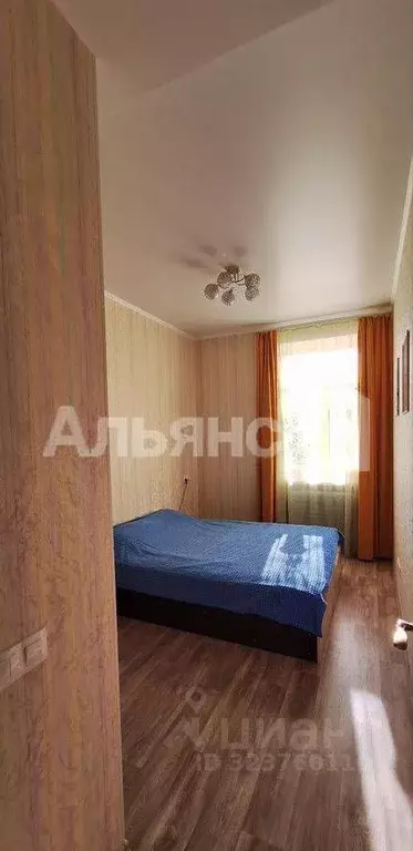 3-к кв. Ростовская область, Каменск-Шахтинский ул. Парковая, 4 (81.7 ... - Фото 1