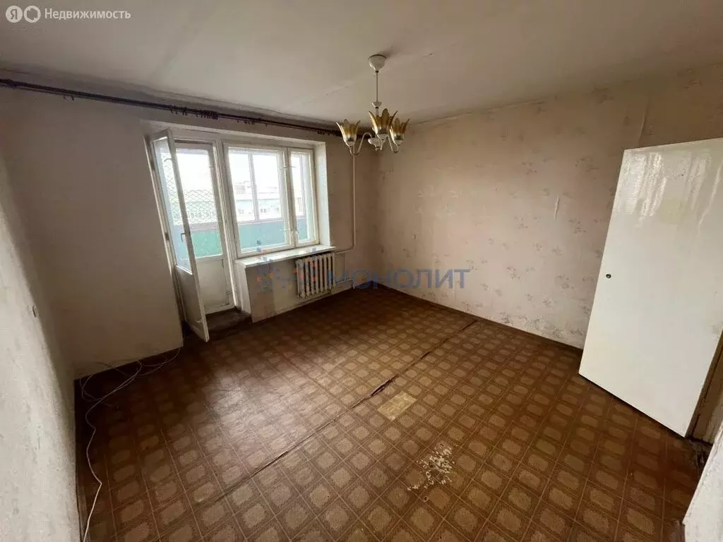 3-комнатная квартира: Нижний Новгород, улица Коминтерна, 180 (80.2 м) - Фото 0