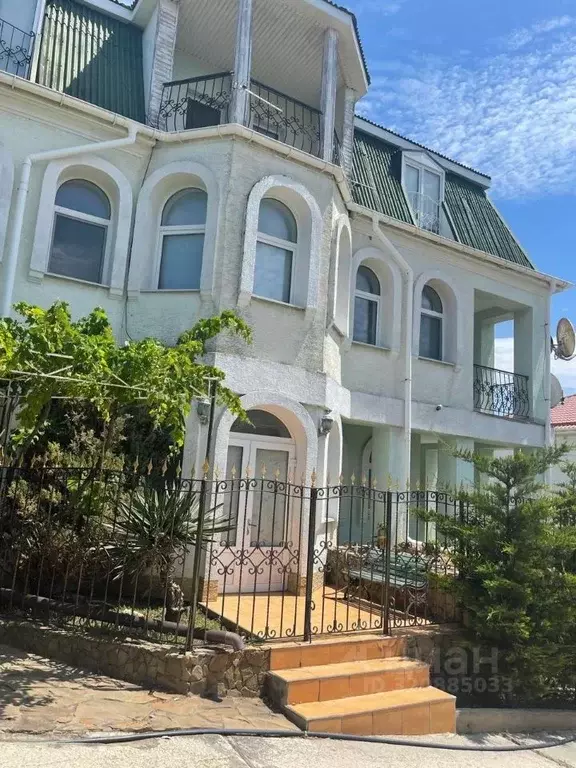 Дом в Севастополь  (250 м) - Фото 2