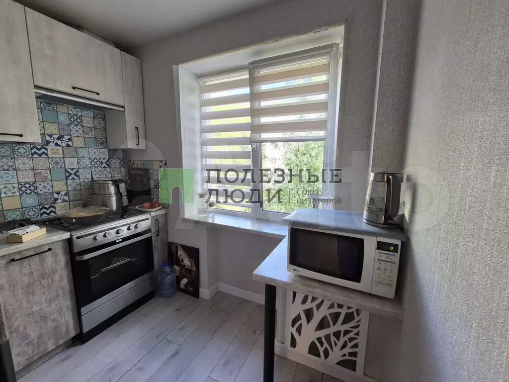 3-к. квартира, 64 м, 2/5 эт. - Фото 0