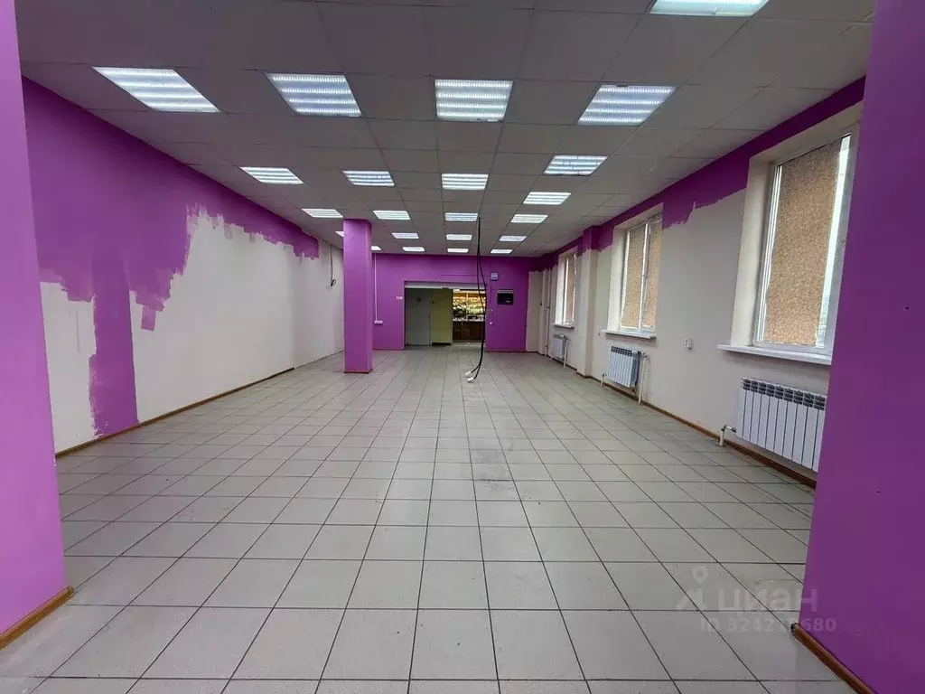 Помещение свободного назначения в Татарстан, Казань ул. Айрата ... - Фото 0