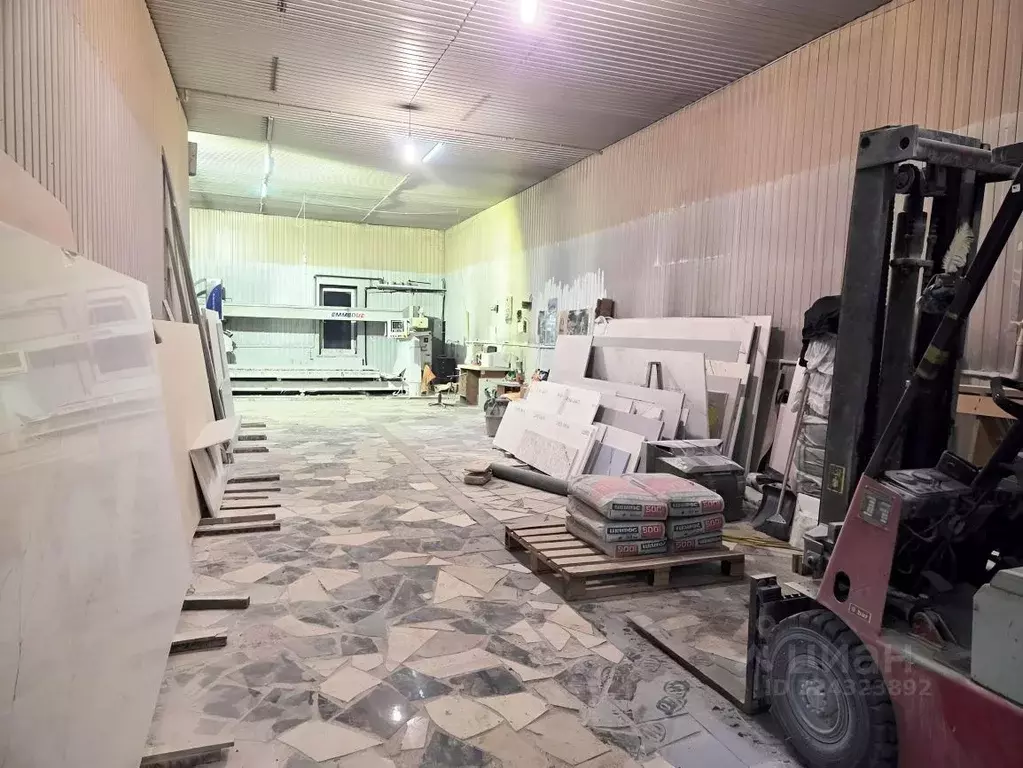 Помещение свободного назначения в Тверская область, Калязин ул. ... - Фото 1