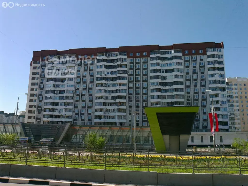 3-комнатная квартира: Москва, улица Генерала Кузнецова, 20 (74.6 м) - Фото 1