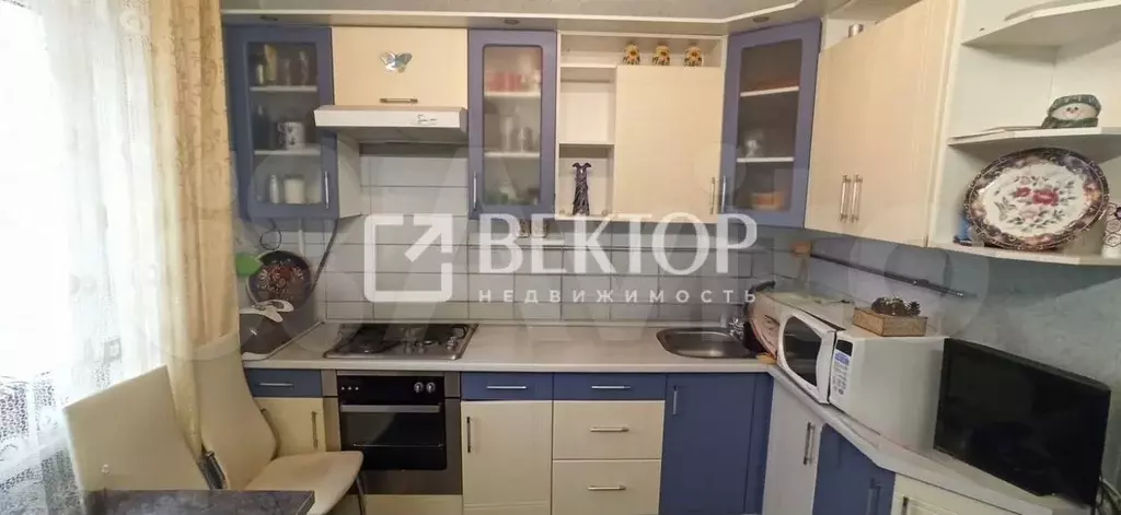 2-к. квартира, 50 м, 9/10 эт. - Фото 0