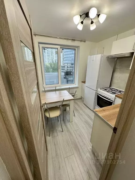 2-к кв. Московская область, Химки Юбилейный просп., 8 (40.0 м) - Фото 1