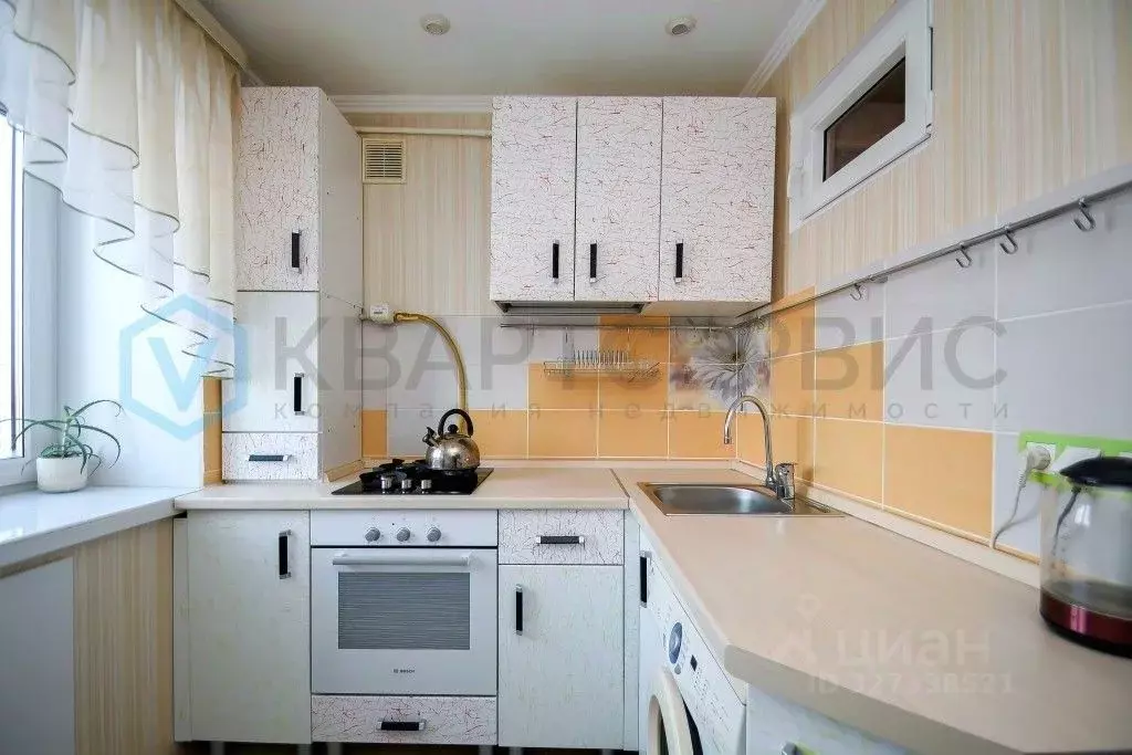 2-к кв. Омская область, Омск ул. 5-я Кордная, 13 (47.0 м) - Фото 2